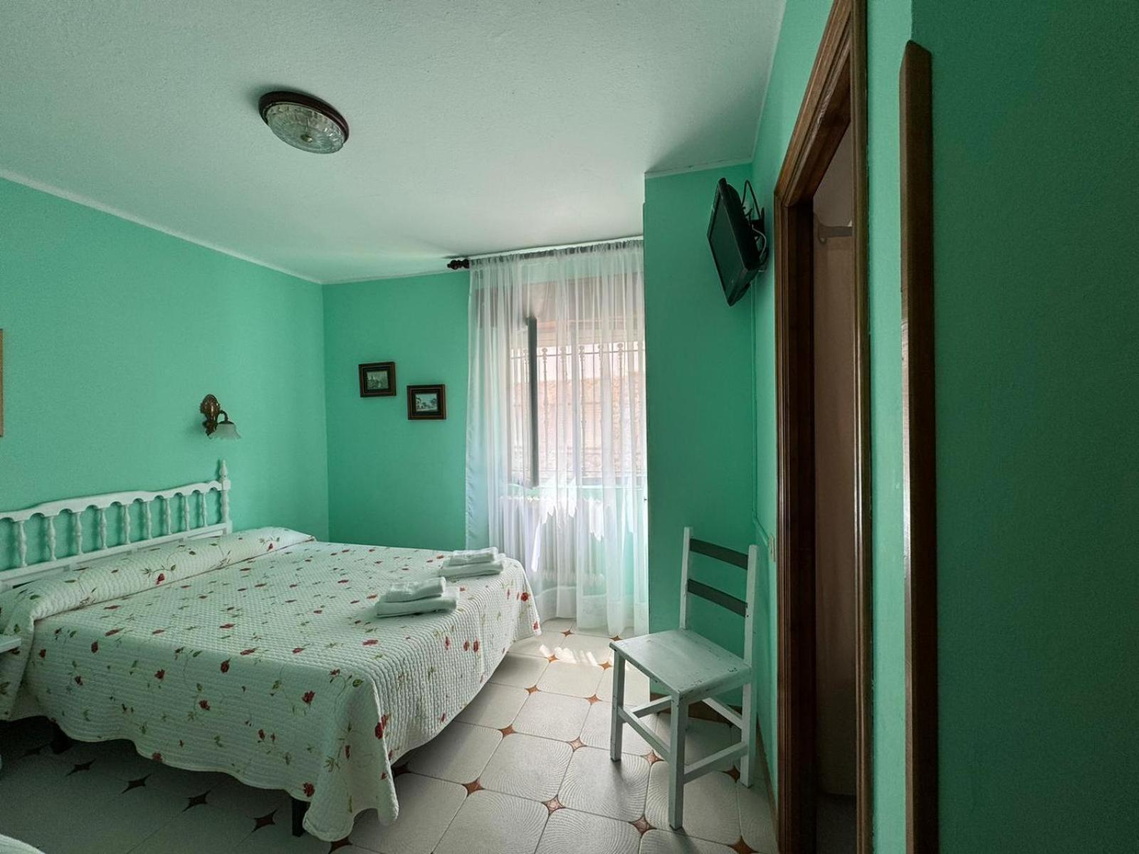 El Castanu De Cue Hotell Eksteriør bilde